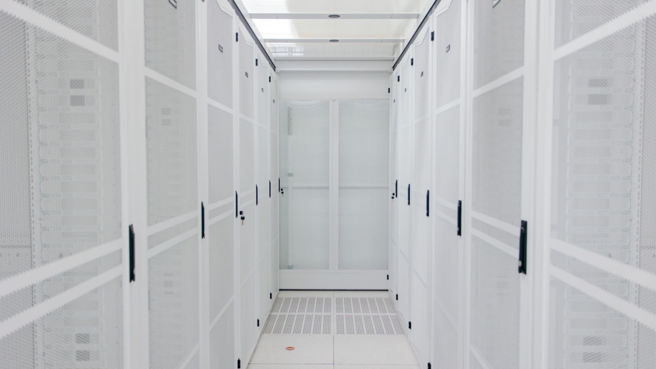 Building a Future-Proof Data Center Infrastructure for Medical Innovation