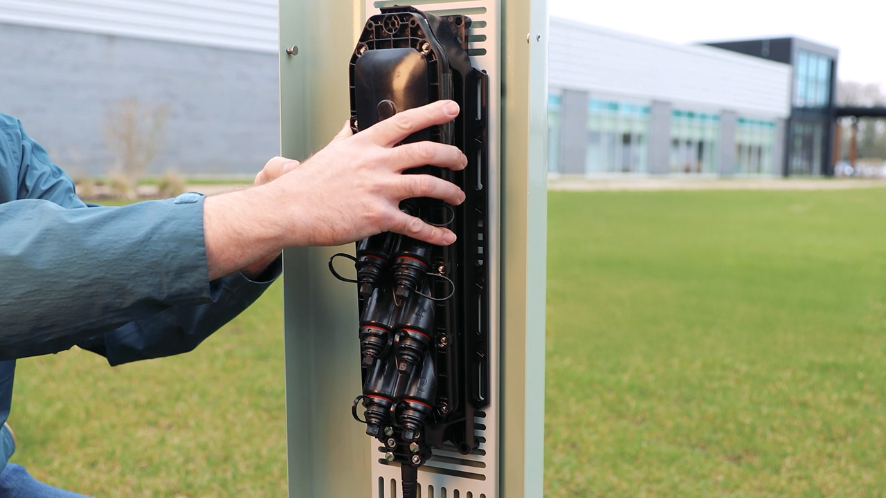 Metal Pedestals for Rural Fiber: 4 Reasons They’re the Smart Choice