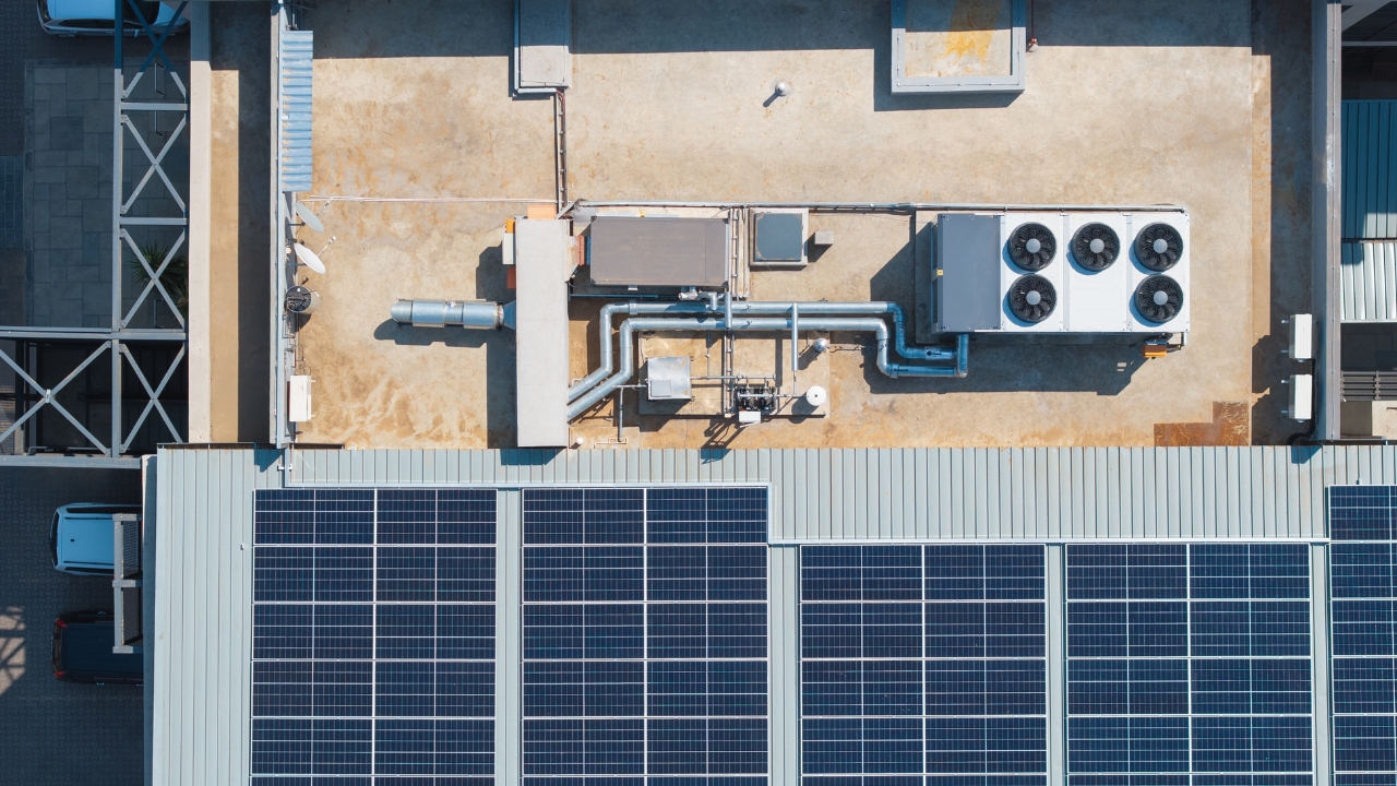 Electrification’s Silent Superpower? Energy Independence for Your Business.