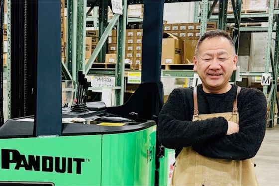 Headshot of Wataru Umezawa